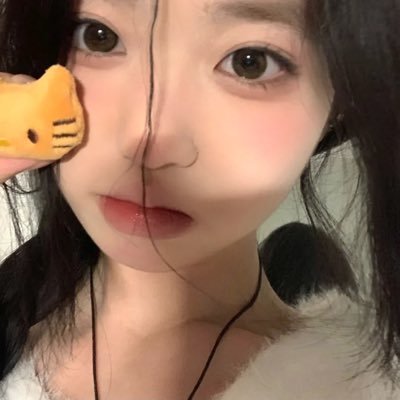 xiaowuqa's profile picture. 飞机：https://t.co/nvvnr2o0F5