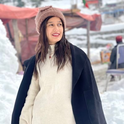 Reporter at @DunyaNews, Former Reporter at Samaa TV, Hum News & Anchor at @PakNewsCentral ; Journalism is Passion.