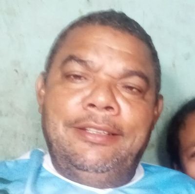 Alberto Gonçalves dos Santos, nascido em 02de fevereiro de 1969 no então povoado e hoje Vila São Paulo no município de Senador Alexandre Costa e em Caxias MA