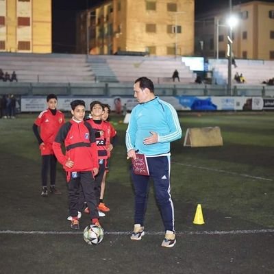 مدرب كرة قدم بنادي دكرنس ونادي المنصورة 
والمدير الفني لأكاديميه دكرنس