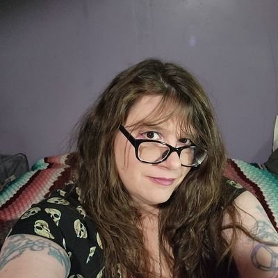 Gypsy98570's profile picture. Mother, wife, artist, fangirl, horrorist, hippy, witch, nerd...bipolar, bpd awareness