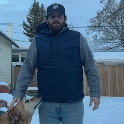 cole_huskins's profile picture. 