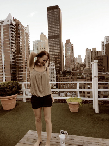 emmelihultqvist's profile picture. Jag kommunicerar, skapar och njuter. Grafisk Kommunikatör men hade lätt varit rockstjärna - om jag kunnat sjunga. Now, bring me that horizon.