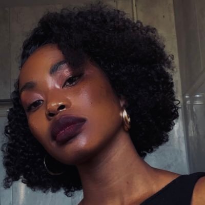 PEYAVALI14's profile picture. ¡Corre como siempre, no mires atrás.✨