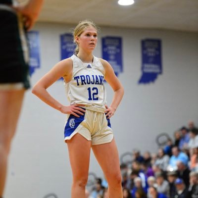 Bishop Chatard Highschool 26’ | Indiana Fire Academy 07 #28 MF | 5’11 SF | 4.5 gpa | Chatard Basketball