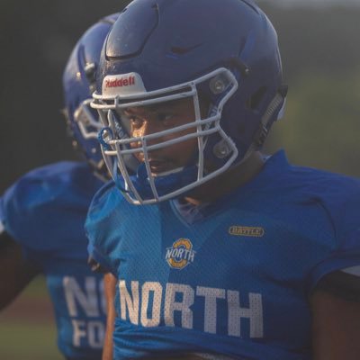 2025, 6’1, 240lbs, Center, GPA: 2.9 Omaha North, 295 Bench, 345 Squat, football, track and field