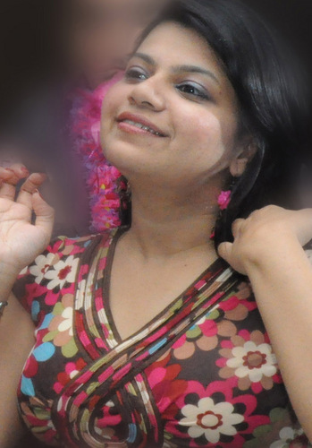 aditikhokhani's profile picture. 