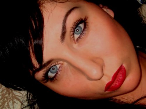 lavalava7's profile picture. 