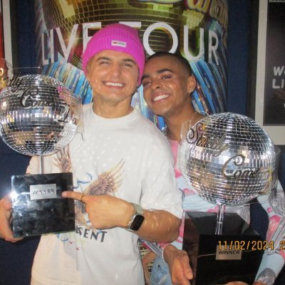 Jessica84064921's profile picture. Strictly superfan

team Lakita forever