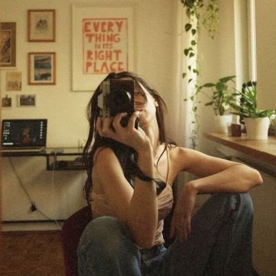 deanadean69's profile picture. 