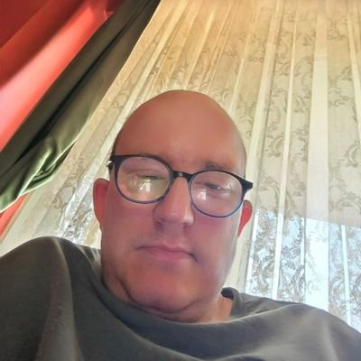 Yusufevik164164's profile picture. 