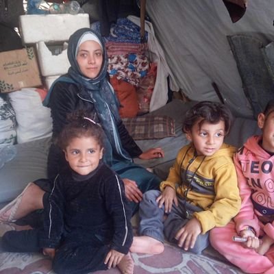 I am Hanin, a resident of Al-Wusta, and I live in Rafah with my children
https://t.co/xQuZhaX2R9