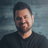 tom (@tomdavinsays) 's Twitter Profile