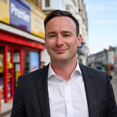 Labour’s Parliamentary Candidate in Bournemouth East. Promoted by Sharon Carr-Brown on behalf of Tom Hayes. Both at 36 Egerton Road, Bournemouth, BH8 9AY.