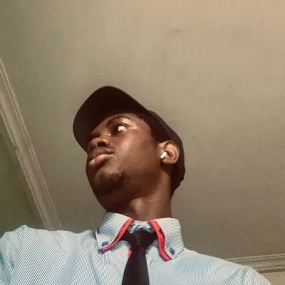 ebamisaac's profile picture. Graphics designer 😌 | @fcbacelona | I am for God 😊 | Fine boy like me 😎 | FDJ Stan