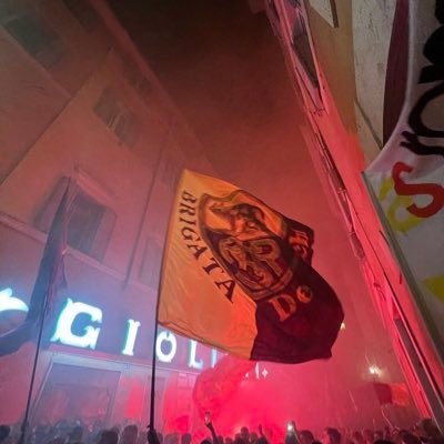 dragyoutohelll's profile picture. 