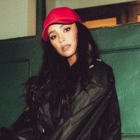 Shay Mitchell Brasil(@shaymitchbra) 's Twitter Profile Photo