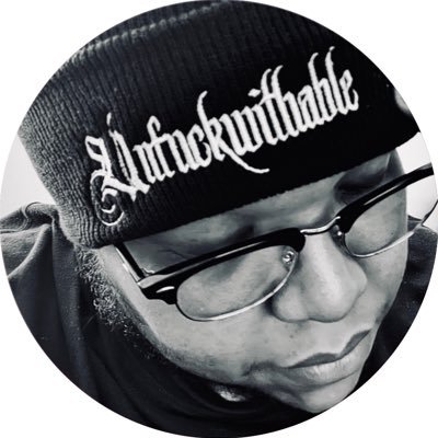 〽️arketer⚡️Creator🚦Mogul In The Making. #WatchUsWork #WeCreateDifferent #EverythingEarned #AWD🌐 #Righteous1z #DirtyWater #BoltUp