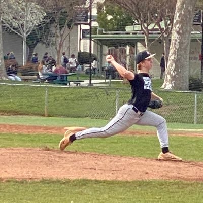 Archbishop Mitt HS ‘25 • 6’0 175 lbs • RHP • 3.8 GPA • CCB Elite 📧: carsonseeger@yahoo.com