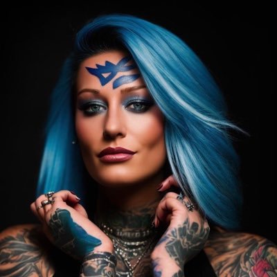 SnarkQueenBee Profile Picture
