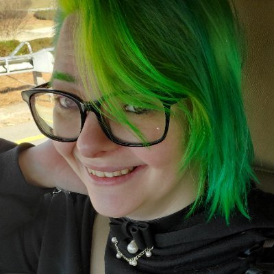 Geek Girl Lyssa (she/they) Profile