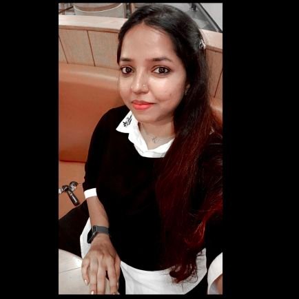 AngelinDiana5's profile picture. Operations @TeamPratilipi |
Passionate Writer 

Loving, what I do | Building life from the scratch 

#coffee☕ #dreams🏩 #paws🐾