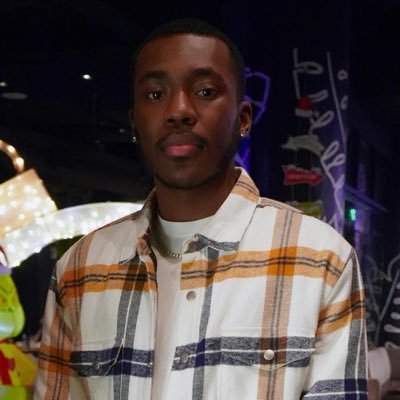 zoefromzion's profile picture. Producer/Engineer | Rev 21:3
