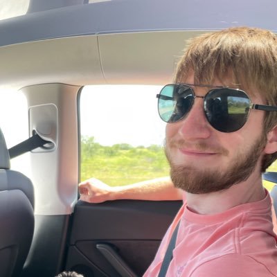 CrossxBeau's profile picture. 