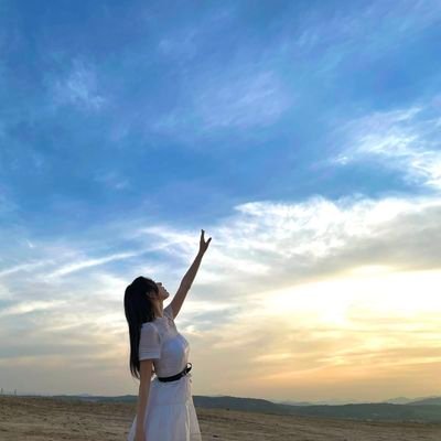 amaranthIne_39's profile picture. ᴍɪʏᴀᴡᴀᴋɪ sᴀᴋᴜʀᴀ🌸 | ᴀ ᴄɪɴᴇᴘʜɪʟᴇ #middleagedactresses ᴇɴᴛʜᴜsɪᴀsᴛ #AngelinaJolie #CateBlanchett | #宮脇咲良 | #FayePeraya #ฝ้ายพีรญา🌻💛 #Junenannirin #จูนณัณณิริณ✨