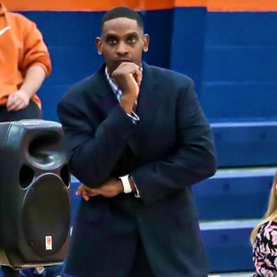 #GirlDad | NJCAA D1 @Fightingowlshcc Head Women’s Basketball Coach | Owner Total Ball Game LLC | Recruiting Specialist | @HSAAShowcase 🏀 Director | Psalm 46:10