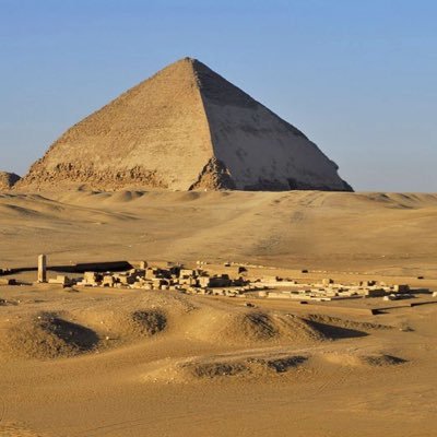 Christi04076982's profile picture. 