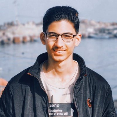I'm Mohammed Alqaisi, 19, from Gaza
My family and I urgently need to evacuate due to the ongoing genocide crisis. Every contribution counts towards our safety