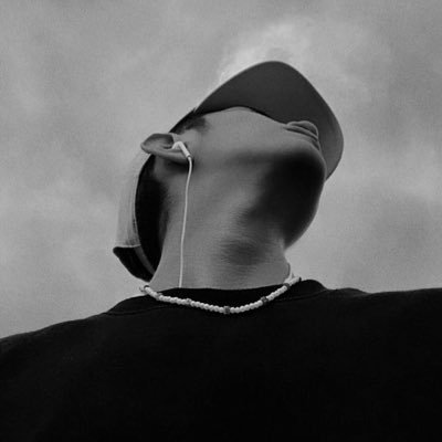 JohnDan84723414's profile picture. 