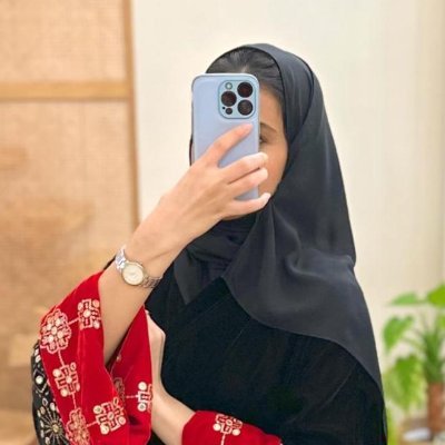 Human Resource Specialist
حاصله علي Professional Master in Human Resources Management
لدي خبرة 6 سنوات في مجال (HR)
لدي خبرة  في توظيف وتدريب الموظفين الجدد