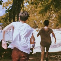 不太纯情的男大 (@accedbcz) 's Twitter Profile