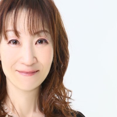 amueux9's profile picture. アクセサリーデザイナー歴34年の私から輝く✨幸せアクセサリーを貴女へ │ テレビ通販生放送3回出演  │ 百貨店ブランドOEM実績クォリティ │ アクセサリーメーカー │ 愛娘3歳からふたりで生きてきた幸せマインド