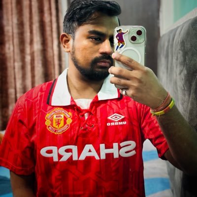 @eminem Football❤ Chai❤ | MusicLover | @manutd =LIFE #GGMU #TeamBatman