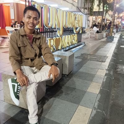 Khoirul17031331's profile picture. 