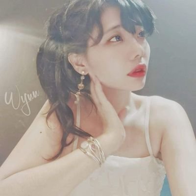 🔞〚慎入〛✧啾似奇怪ㄉ肉帳的吧也許(⁎⁍̴̛ᴗ⁍̴̛⁎)│成份:糖、香料和好美的味道│血液是奶茶│開放試關係│不直約│𝕀ℕ𝔽ℙ-𝐀│投射者│D/s Sub (?)│推文量多的小我@wynnazrael