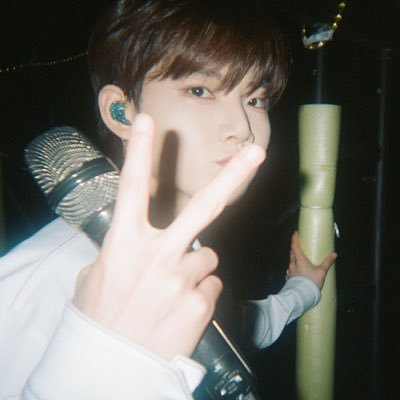 뀨냥이 ✎𓂃⋆·˚ ༘
