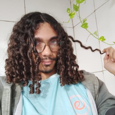 Tentando ser várias coisas.
Streamer🐺💚 segue lá: https://t.co/BQutLITpBf
Torcendo pela @REDCanids na @LTASul