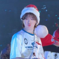 🥧(@_hwaNiPie_) 's Twitter Profile Photo