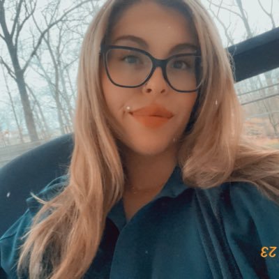 __kimberrly's profile picture. LRC♥️👩‍👧 ||| LASH TECH ✨||| CST 🩺