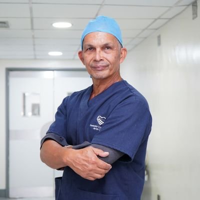 Venezolano Caraqueño 
Licenciado en Ciencias Cardiopulmonar
Perfusionista Clínico Cirugía Cardiovascular
CRISTO viene y pronto.