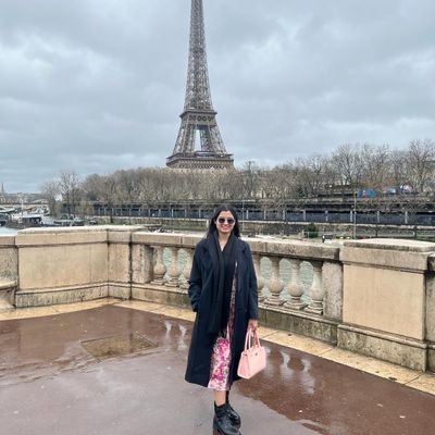 tripathiisakshi's profile picture. Professional Trader. 
A Loveable Soul 
A Devotee of The Lord Krishna🤗