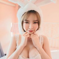 yaingzxxx_y(@yaingzxxx_y) 's Twitter Profile Photo