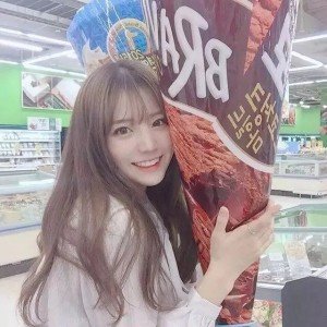 natsumi98479667's profile picture. 