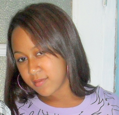 I like #rihanna #JB #byeonce #shakira and #jenalee...I just want friends so don't hesitate to talk.I'm #teamfollowback