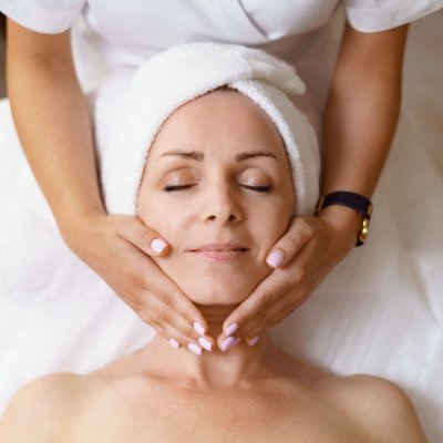Experience radiant beauty in the heart of Chicago with our exclusive facial treatments.
