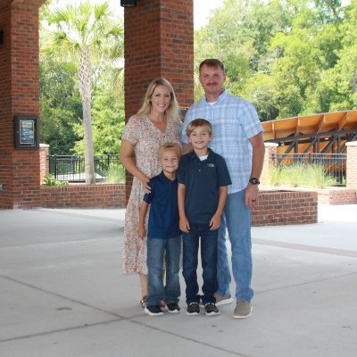 Homemaker, raising and educating my kids, Ed.D in curriculum & assessment, child of God